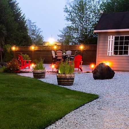 Wild Pacific Guest Suites Ucluelet Bagian luar foto